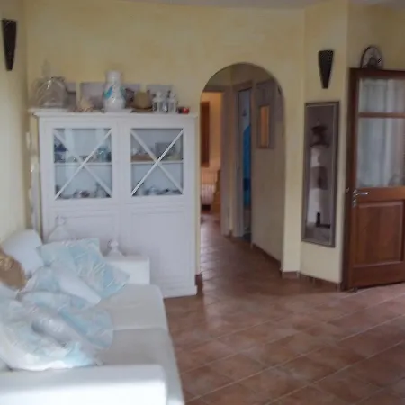 Domo Porto San Paolo Casa vacanze *